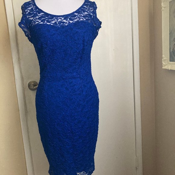 LA SCALA STUNNING, CLASSY BLUE LACE DRESS - Picture 1 of 6